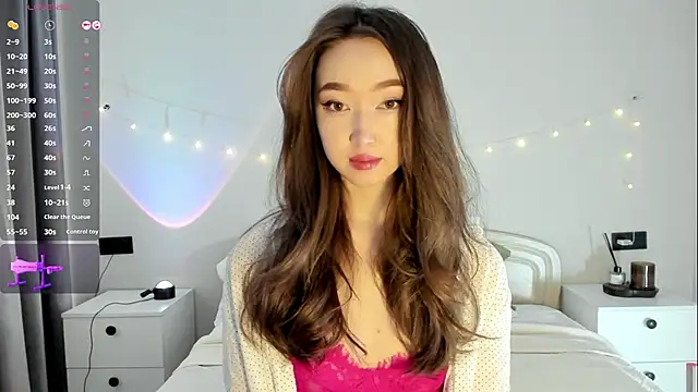  luna 022 online show from 09/19/25, 04:25