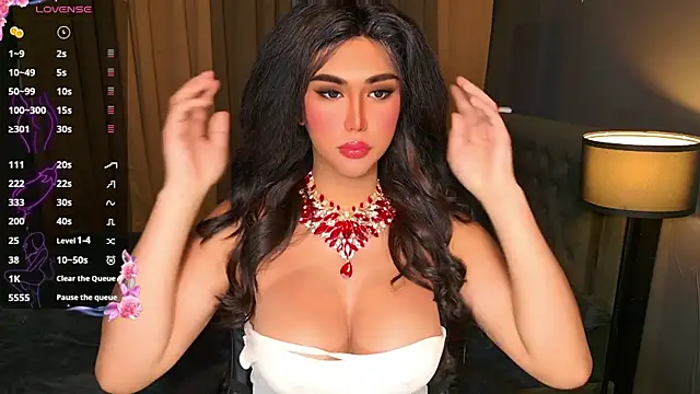 Snapshot of SexGoddess_Celine chatting on 02/06/26, 06:00 SexGoddess Celine online show from 02/06/26, 06:00