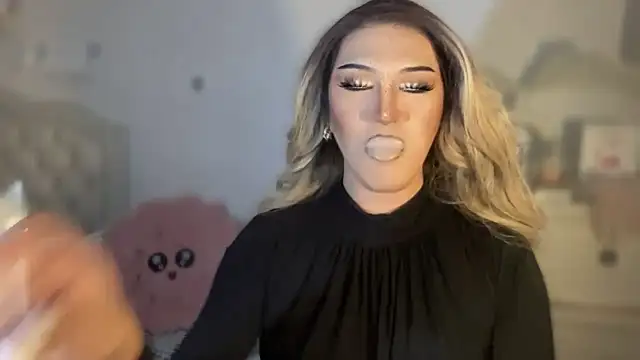 Ts glamxxxx online show from 10/21/25, 12:55