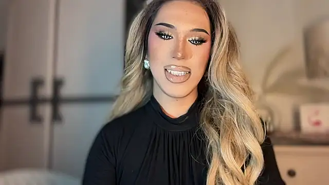 Ts glamxxxx online show from 12/04/25, 01:26