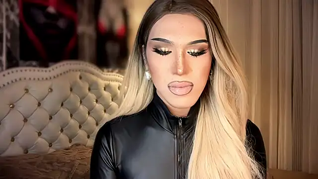 Ts glamxxxx online show from 03/03/26, 03:23