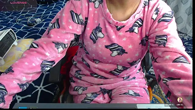 sexyrihana1 online show from 12/20/24, 08:06