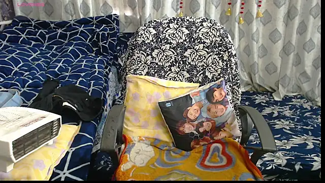 sexyrihana1 online show from 12/31/24, 08:48