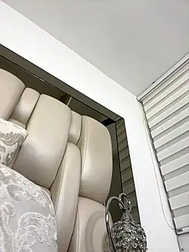 ALISSON FOXXX1 online show from 11/05/25, 10:54