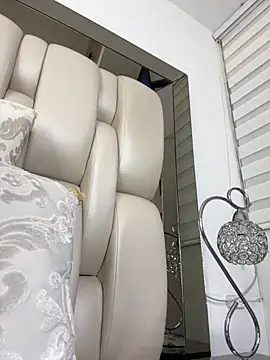 ALISSON FOXXX1 online show from 11/06/25, 08:43