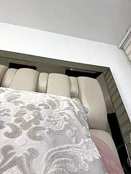 ALISSON FOXXX1 online show from 11/25/25, 10:54