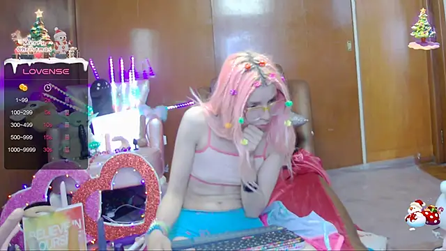 Snapshot of Skinygirl chatting on 01/24/25, 03:54 Skinygirl online show from 01/24/25, 03:54