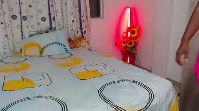 Snapshot of agatfox chatting on 12/29/24, 01:24 agatfox online show from 12/29/24, 01:24