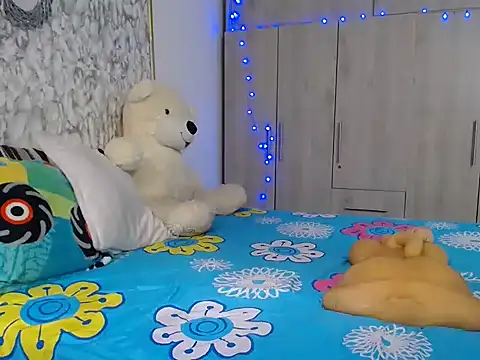 agatfox online show from 12/20/25, 06:04