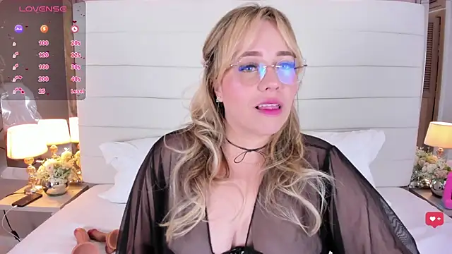 Charlotte93  online show from 03/07/25, 02:34