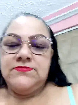 mommy cute online show from 09/13/25, 03:17