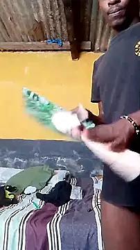 LULE37587001 online show from 03/12/26, 06:52