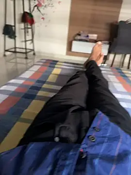 samy6261 online show from 12/17/25, 09:15