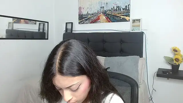 vaness weet online show from 11/13/25, 08:08