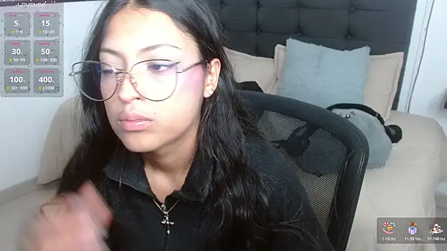 Snapshot of vaness_weet chatting on 07/19/26, 08:34 vaness weet online show from 07/19/26, 08:34