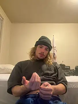 trippyski online show from 02/11/25, 05:05