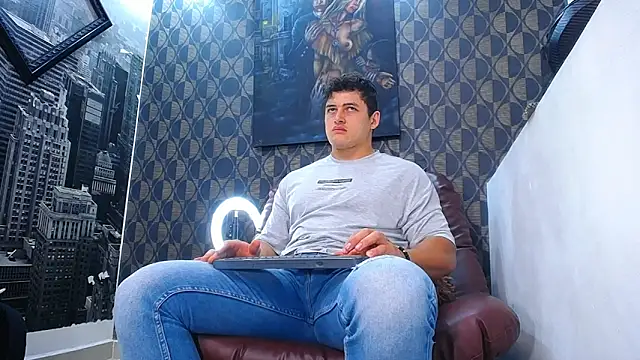 Leonsmoron online show from 03/30/26, 02:01