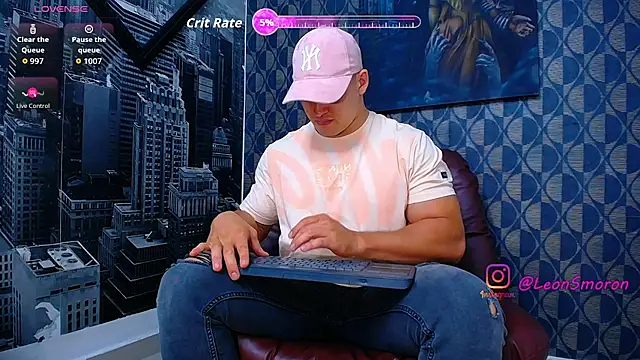 Leonsmoron online show from 05/16/26, 03:58