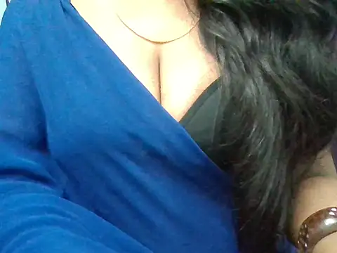 Roopshikha39 online show from 10/10/25, 07:13