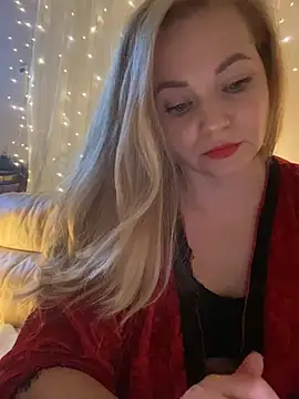 Lady  Maria online show from 12/30/24, 03:57