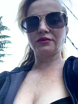 Lady  Maria online show from 10/02/25, 12:45