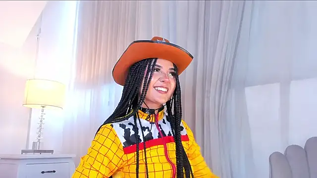 Emma Torres   online show from 03/23/26, 12:20