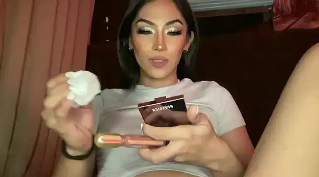 Bella Gordon online show from 01/08/25, 01:41