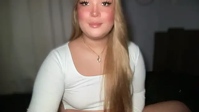 MissCataleyaxxx online show from 10/17/25, 01:42