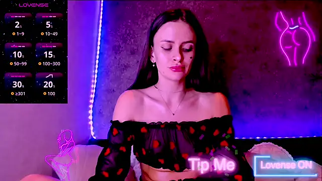 madina taher online show from 02/24/26, 11:03