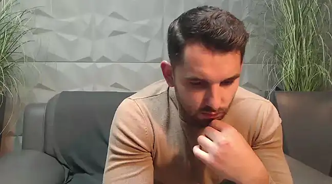 Antoniodiamond online show from 12/07/24, 08:16