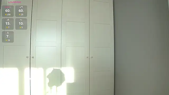 -JuicyMolly- online show from 10/01/25, 01:39