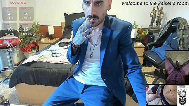 kaiser679  online show from 12/13/25, 09:42