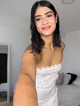 Snapshot of thebestass19 chatting on 12/15/24, 03:20 thebestass19 online show from 12/15/24, 03:20