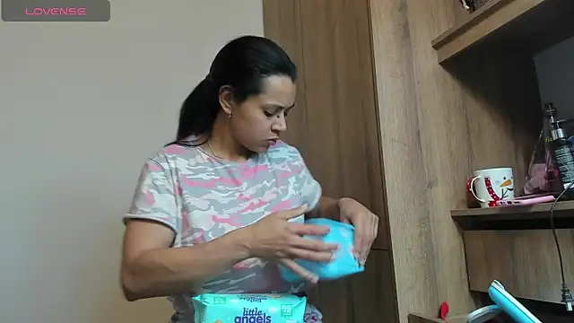 Bessie32 online show from 03/10/25, 12:37