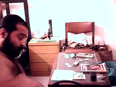 aksxi1 online show from 11/03/25, 12:13