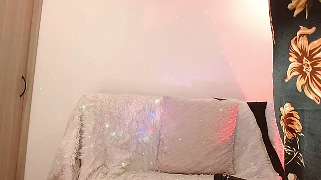 Gin Zc online show from 01/18/25, 04:37