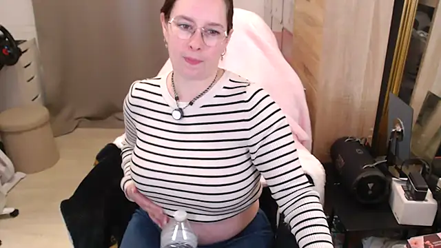 Amai Live online show from 03/19/26, 09:57