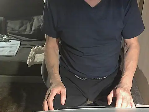 kiam471 online show from 01/12/25, 10:01