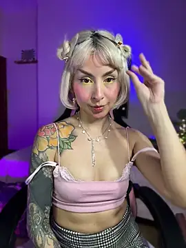 Cinamoonn online show from 05/28/26, 10:40