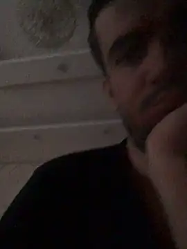 Snapshot of boyygirlls chatting on 01/21/25, 01:00 boyygirlls online show from 01/21/25, 01:00