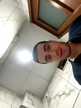 Snapshot of boyygirlls chatting on 10/23/25, 10:08 boyygirlls online show from 10/23/25, 10:08