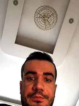 Snapshot of boyygirlls chatting on 12/14/25, 12:21 boyygirlls online show from 12/14/25, 12:21