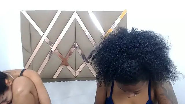 lizeth keilyn online show from 03/21/26, 03:26