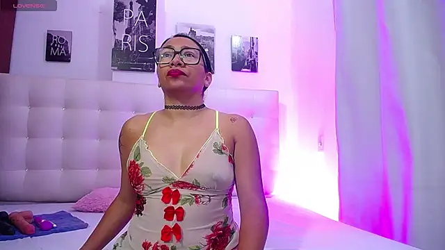 hornywife  online show from 03/12/25, 12:47