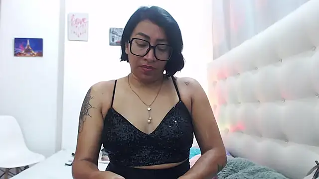 hornywife  online show from 09/19/25, 07:25