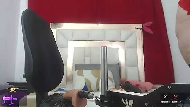 candyrojas online show from 02/18/26, 07:59