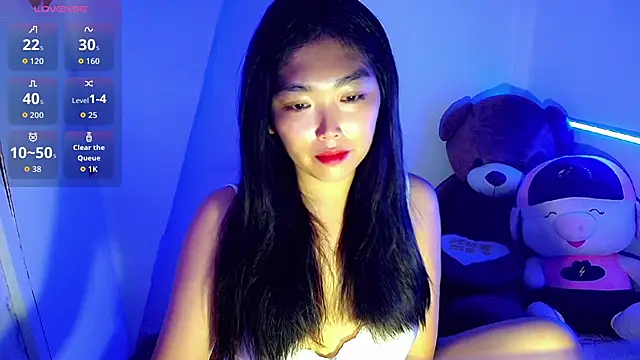 TR4NSCUTI3 online show from 09/14/25, 10:36