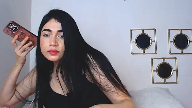 Sophia Myers online show from 03/05/25, 10:32