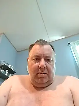 lawndad79 online show from 09/14/25, 04:17