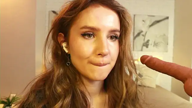 Betty June online show from 03/02/25, 09:01